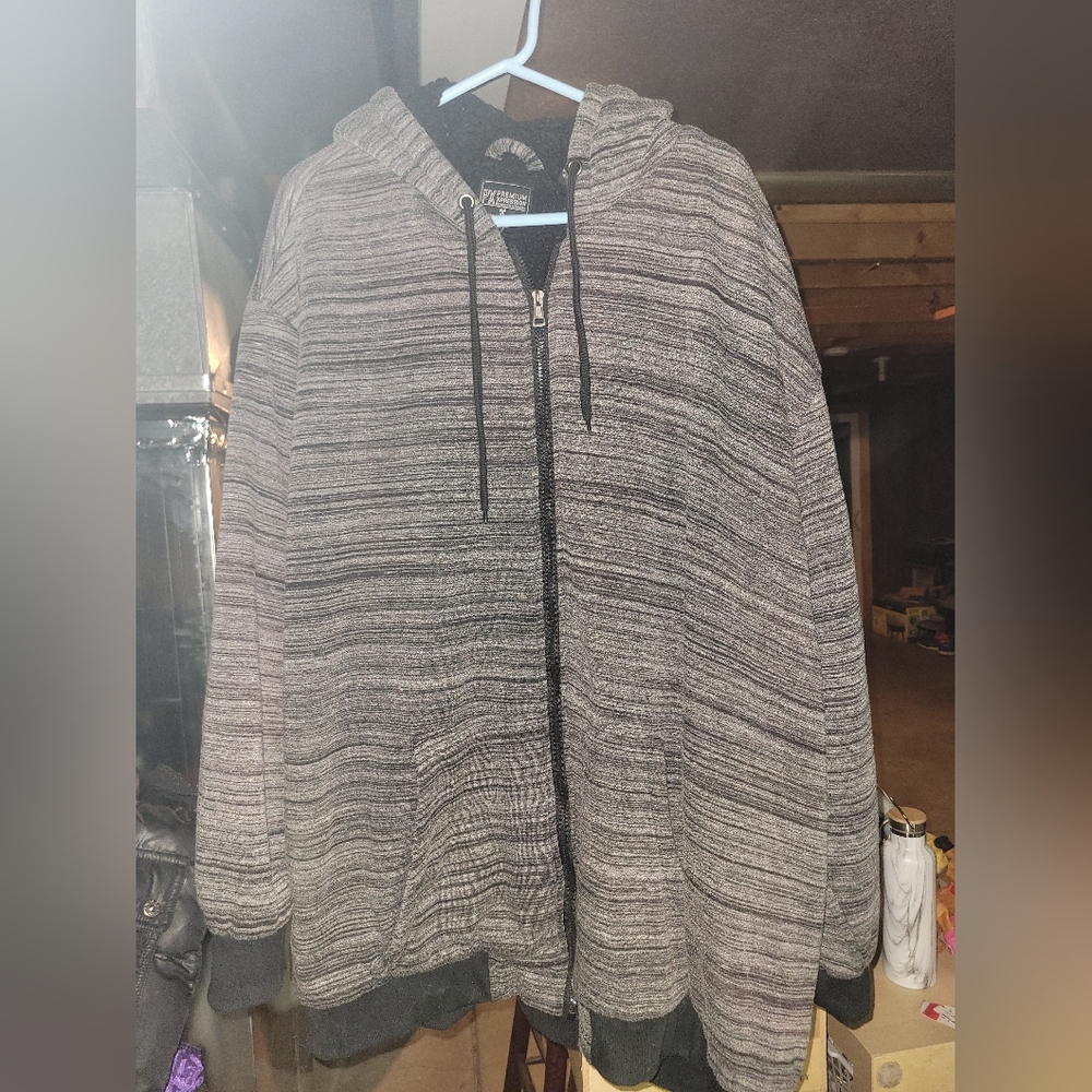 Men's Gray and Black Zip-Up Hoodie
